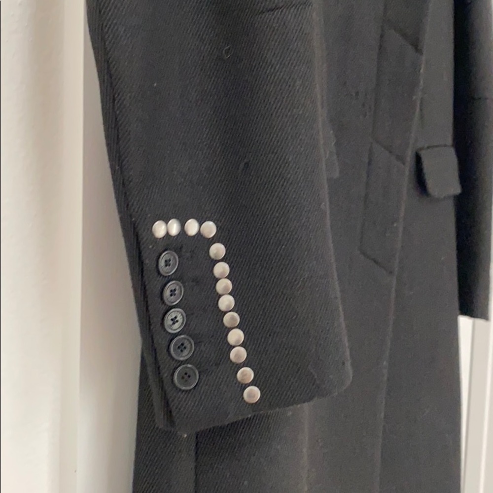 Coat - Picture 3 of 9